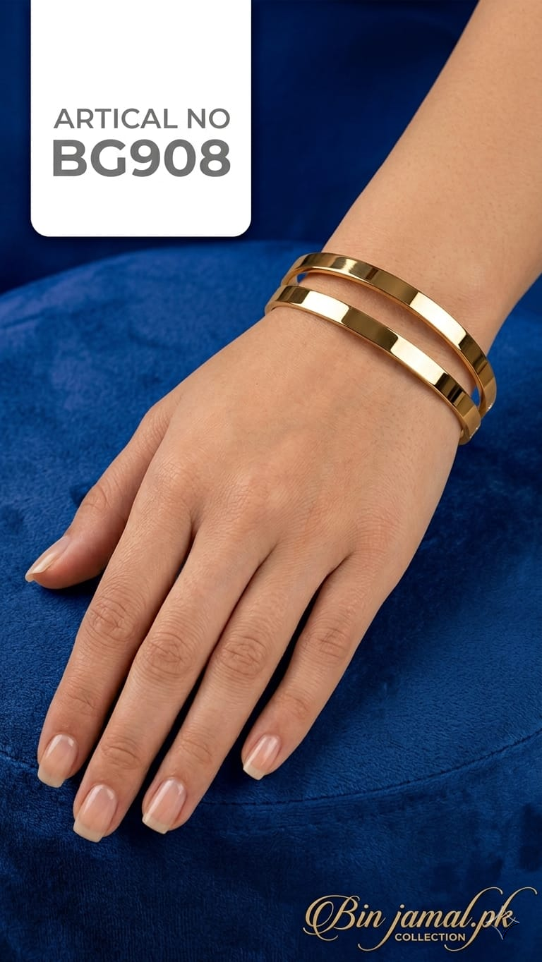 Minimalist gold-plated stainless steel cuff bracelet